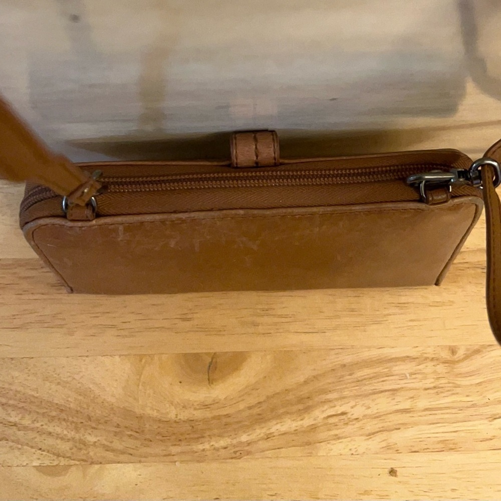 The Sak Brown Leather Crossbody Bag - Picture 4 of 13